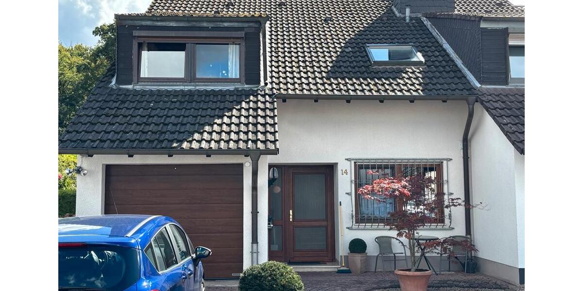 Doppelhaushälfte, möbliert, zeitnah zur Verfügung, beste Lage 6 zimmer