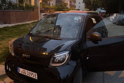 Smart ForTwo 33.000 km 12.900 &euro; Frankfurt am Main 60313