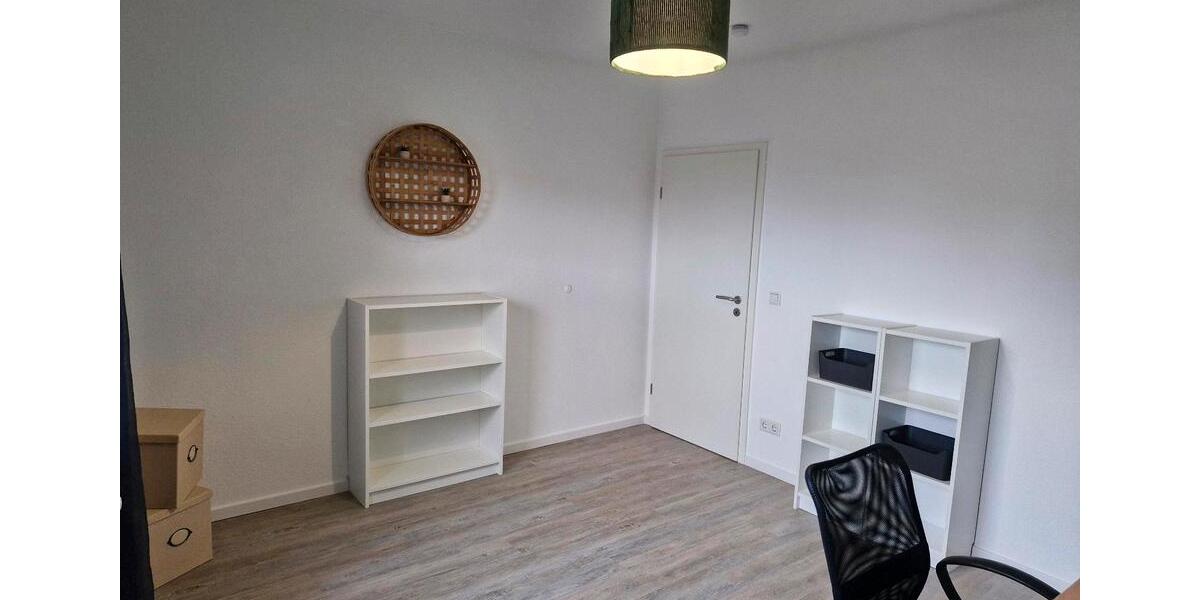 Etagenwohnung Bischofsheim - 3 Zimmer, 90 m&sup2;, 1.400&euro; | Angebot:25407883