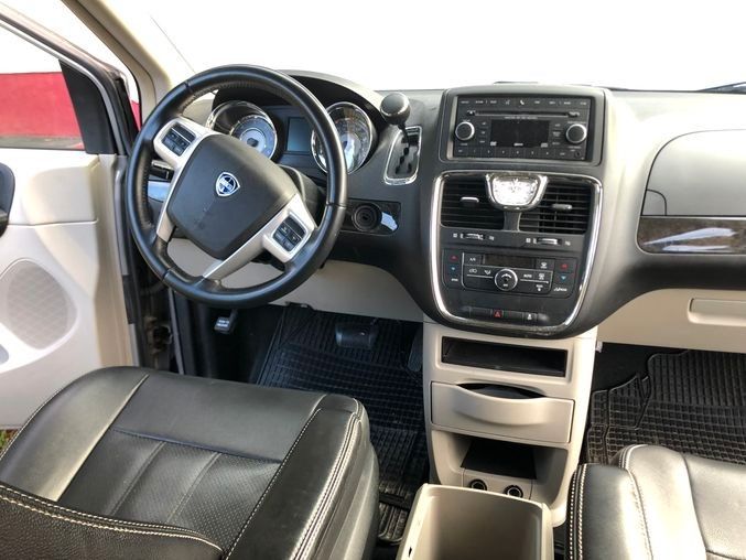 Lancia Voyager 171.134 km 7.450 &euro; Rosbach 61191