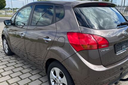 Kia Venga 107.200 km 8.200 &euro; Friedrichsdorf bei Frankfurt Main 61381