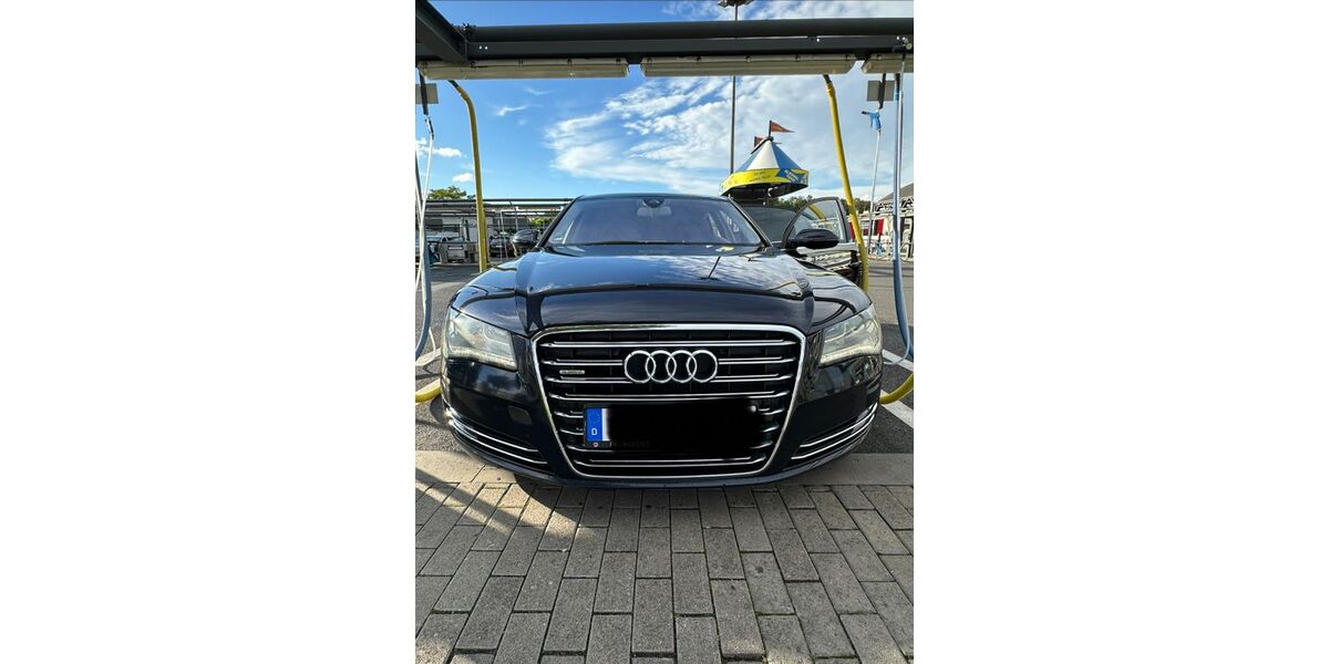 Audi A8 317.000 km 16.500 € Frankfurt 60433