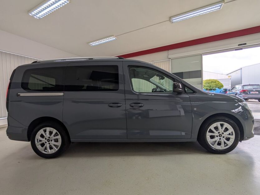 Ford Tourneo Connect 21.517 km 33.440 € Dieburg 64807