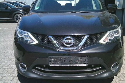 Nissan Qashqai 147.841 km 7.990 &euro; Frankfurt 60486