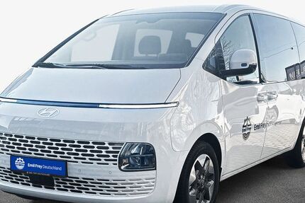 Hyundai STARIA 13.000 km 40.950 € Frankfurt 60386