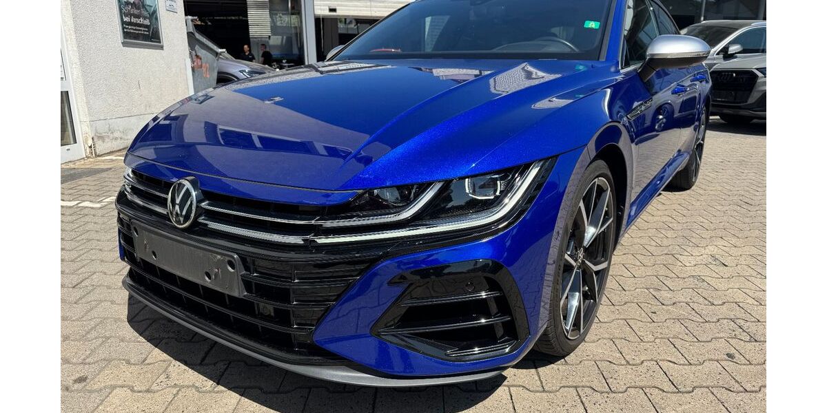 VW Arteon 55.739 km 41.850 &euro; Frankfurt am Main 65936