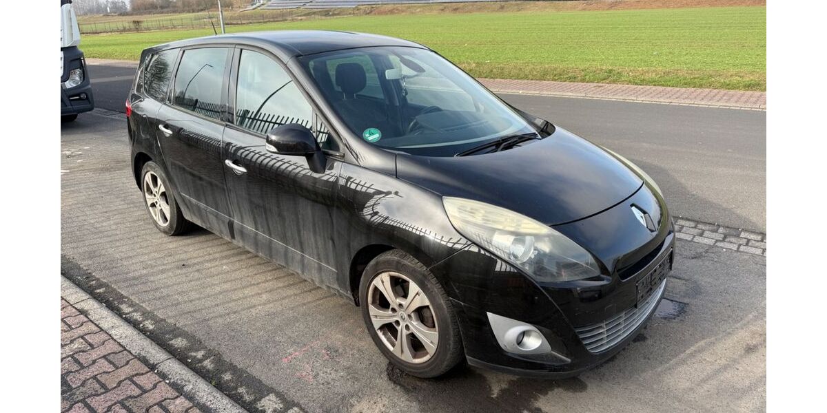 Renault Scenic 229.567 km 3.990 &euro; Hanau 63452