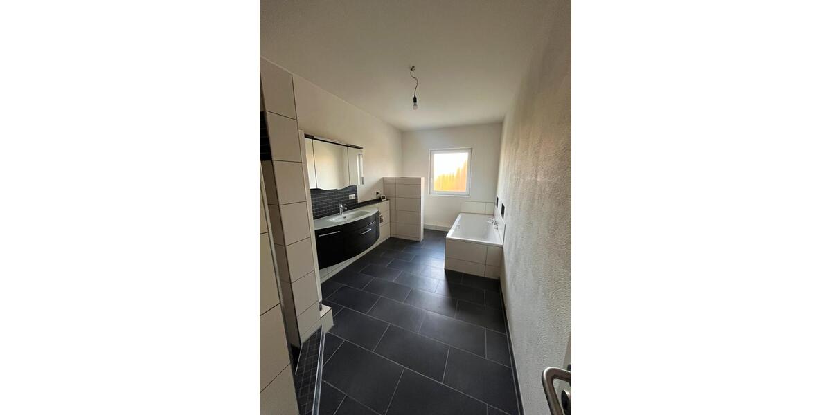 Große Wohnung 113 m2 mit Garten 3 zimmer