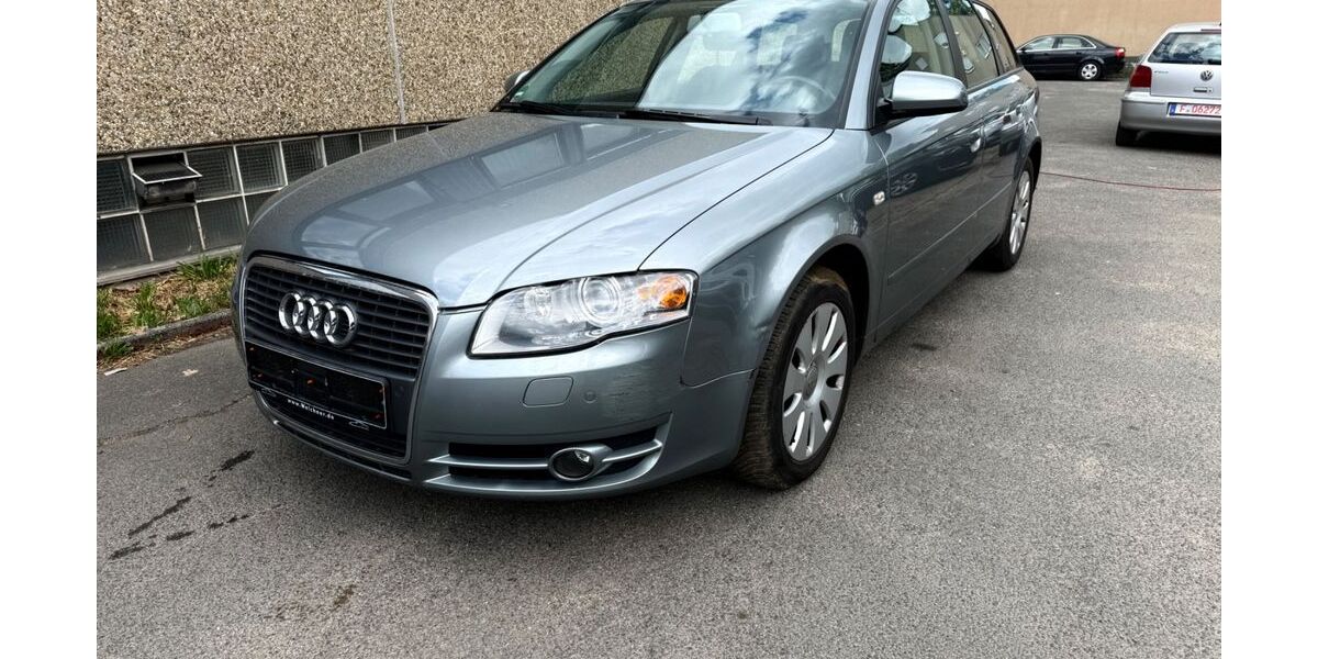 Audi A4 199.811 km 3.800 &euro; FRANKFURT 65933