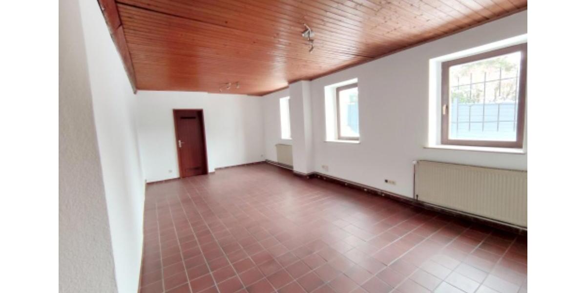 Mehrfamilienhaus, Wohnhaus Hanau Groß-Steinheim - 11 Zimmer, 295 m&sup2;, 2.950&euro; | Angebot:25399286