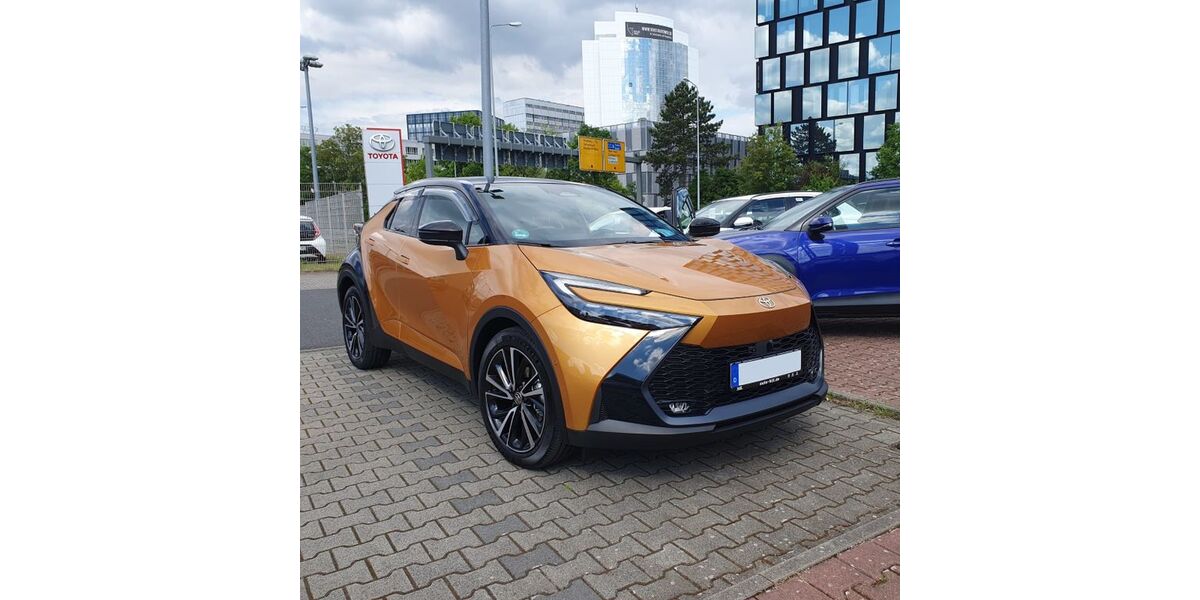 Toyota C-HR 12.500 km 35.000 &euro; Eschborn 65760