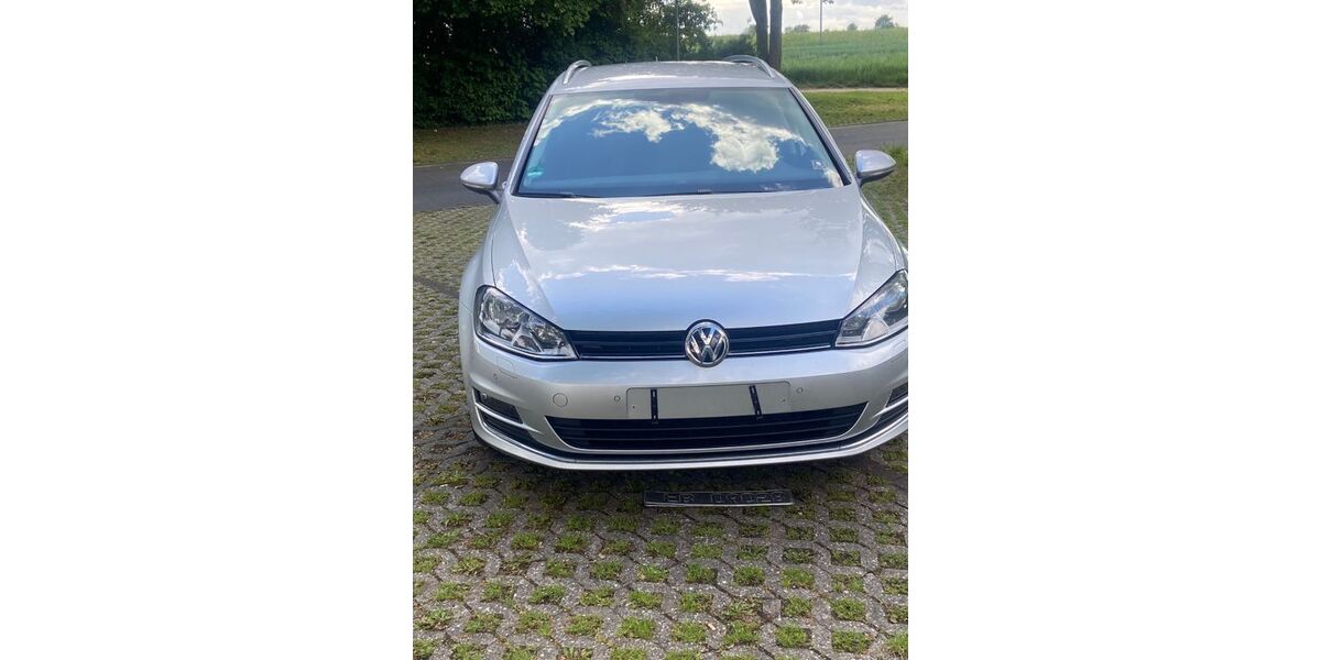 VW Golf 130.000 km 9.400 &euro; Niddatal 61194