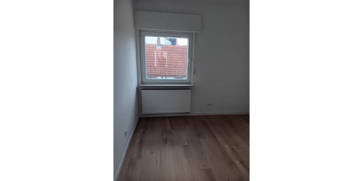 Erdgeschoßwohnung Erlensee - 5 Zimmer, 104 m&sup2;, 1.150&euro; | Angebot:25393328