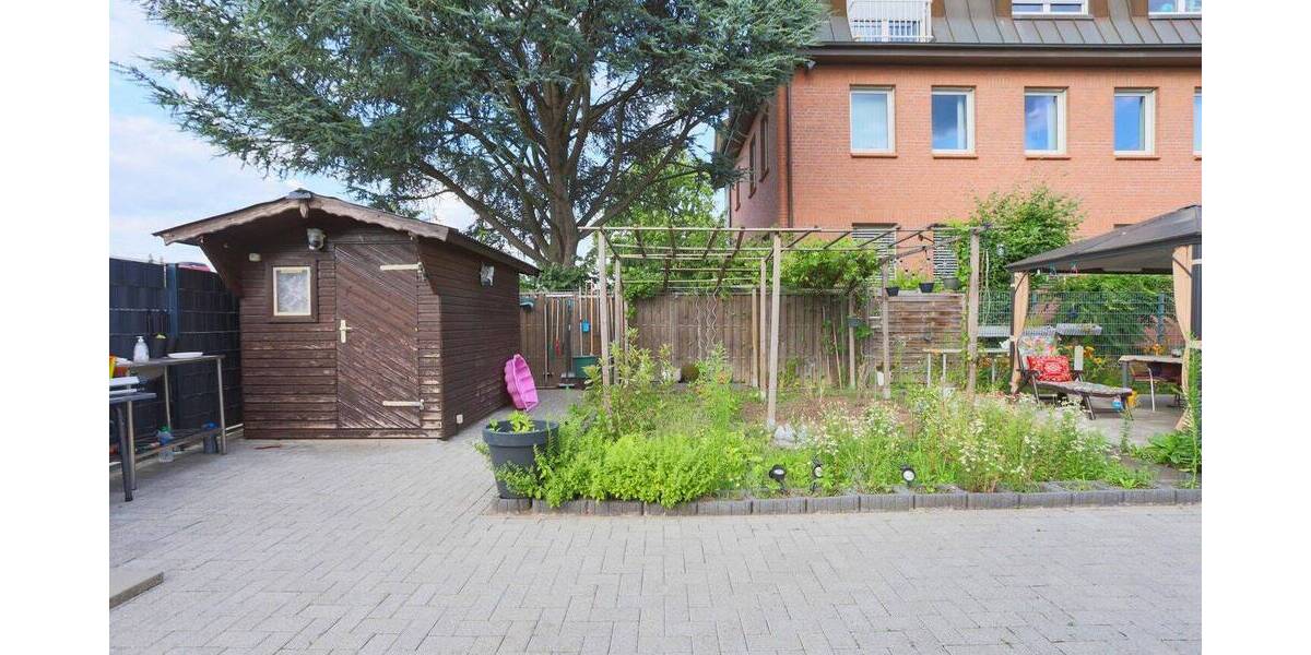 Mehrfamilienhaus, Wohnhaus Frankfurt am Main Seckbach - 1 Zimmer, 251 m&sup2;, 990.000&euro; | Angebot:26866046