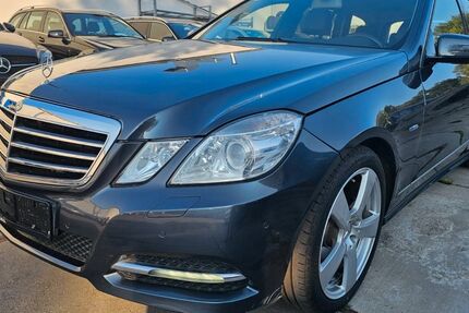 Mercedes-Benz E 200 160.342 km 10.000 &euro; Hattersheim 65795