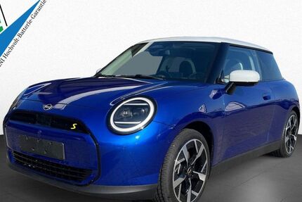 Mini Cooper SE 11.021 km 33.276 &euro; Bad Homburg 61352