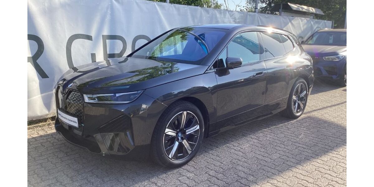 BMW iX 20.858 km 46.288 &euro; Hainburg 63512