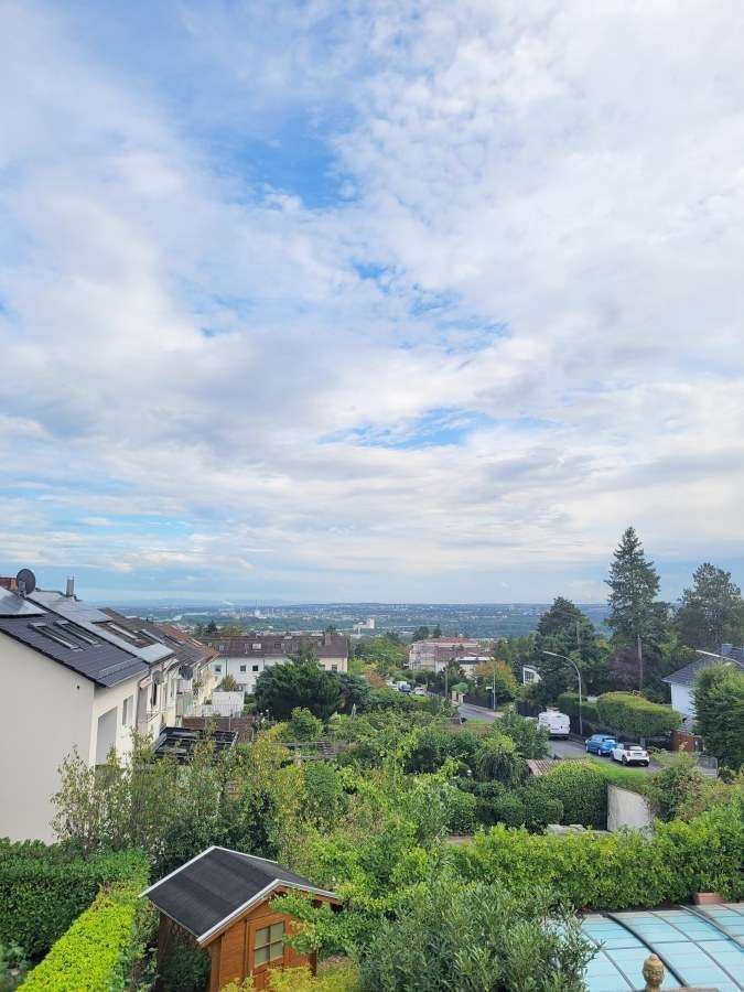 Haus zum Kaufen in Wiesbaden 650.000 € 125 m²
