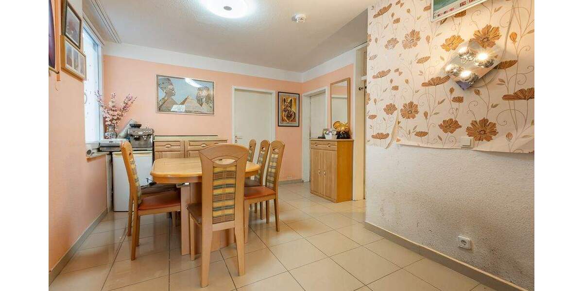 Gut geschnittene 4-Zimmer-Wohnung mit Blick ins Grüne 4 zimmer