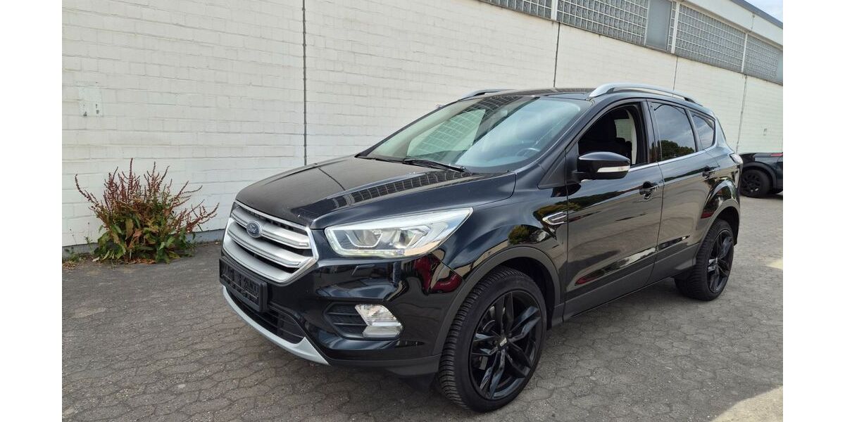 Ford Kuga 144.000 km 8.899 &euro; Kelkheim ( Taunus ) 65779