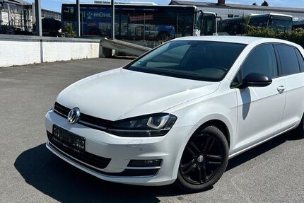 VW Golf 220.000 km 6.750 &euro; Friedberg (Hessen) 61169