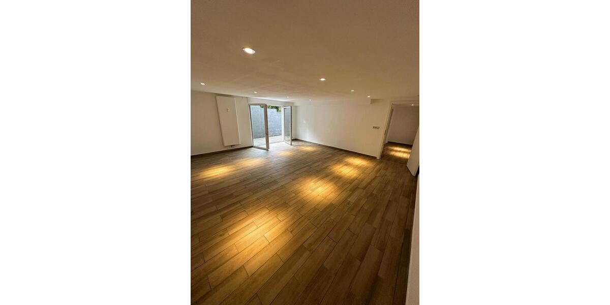 Erdgeschoßwohnung Niedernhausen - 1.5 Zimmer, 75 m&sup2;, 800&euro; | Angebot:26400685
