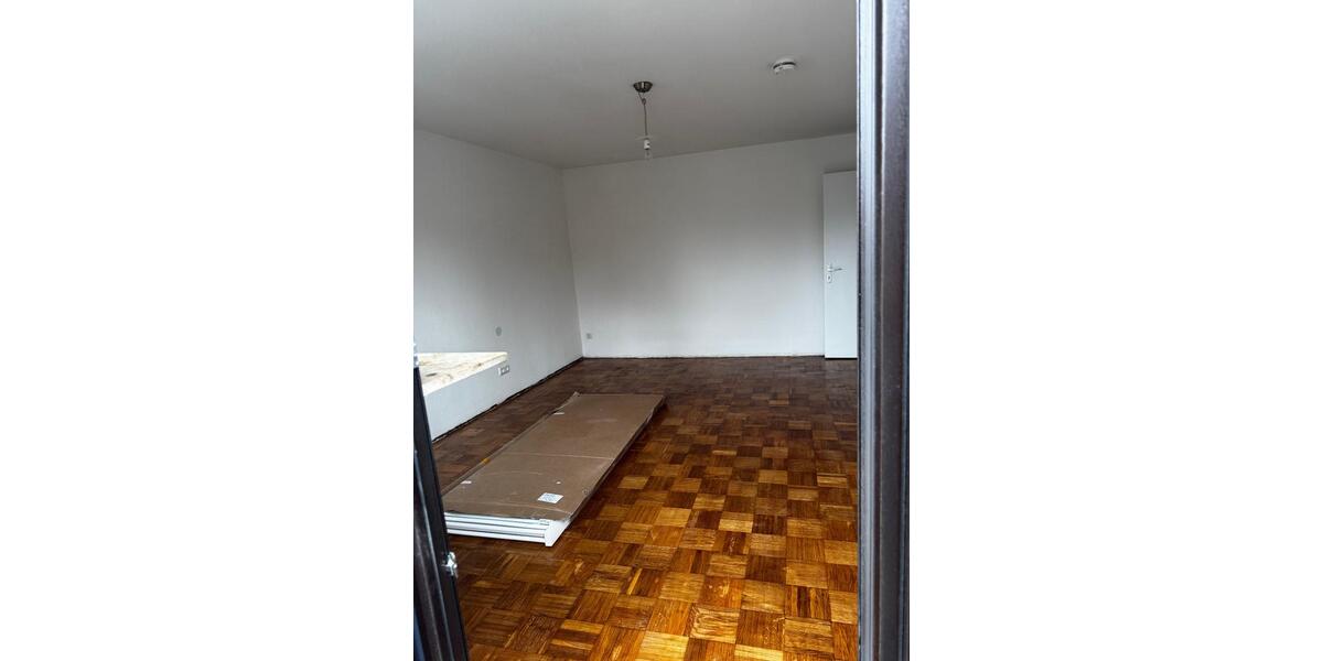 Dachgeschoßwohnung Darmstadt Bessungen - 4 Zimmer, 110 m&sup2;, 1.700&euro; | Angebot:24827367