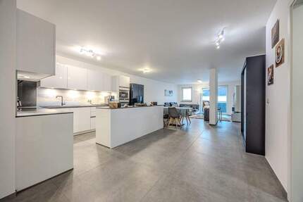 Exklusiv Wohnen: Großzügige Neubauwohnung in Bestlage Eschborns 3 zimmer