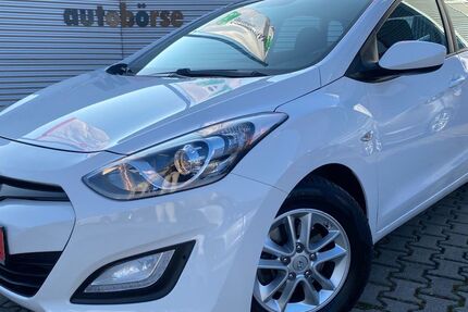 Hyundai i30 83.000 km 7.900 &euro; Darmstadt 64295