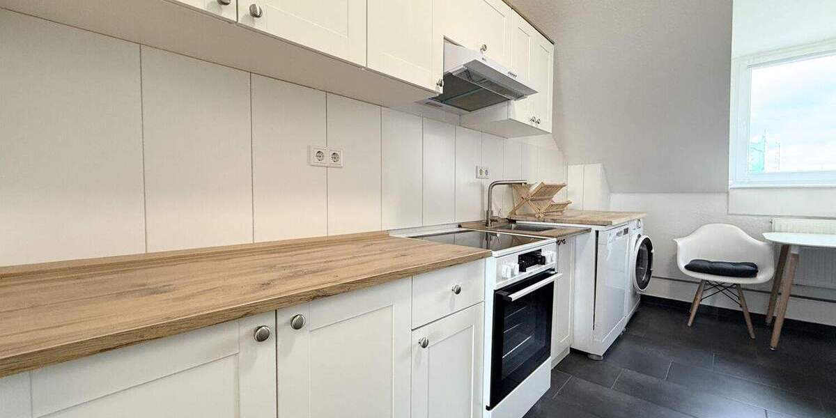 Etagenwohnung Frankfurt am Main Höchst - 3 Zimmer, 92 m&sup2;, 1.850&euro; | Angebot:25769232