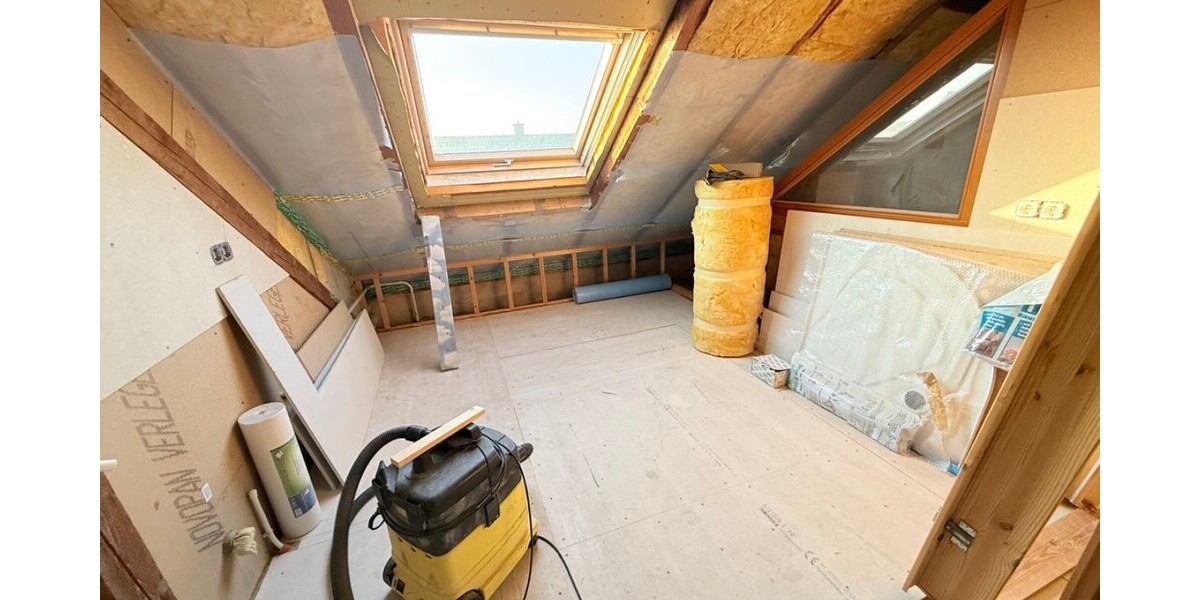 Flörsheim: Sie suchen das besondere Wohnflair? Ein toller Familienwohnsitz mit ELW - Doppelhaushälfte Flörsheim | Angebot:25568492