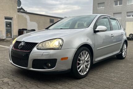 VW Golf 218.000 km 3.999 &euro; Hainburg 63512