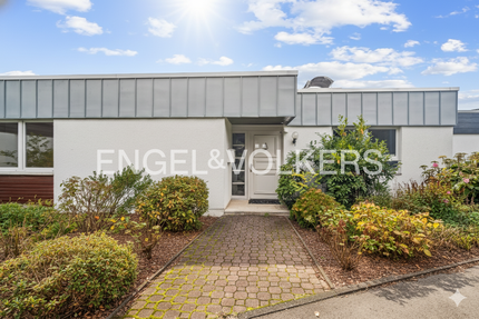 Haus zum Kaufen in Kronberg im Taunus 550.000 € 171 m² 4 zimmer