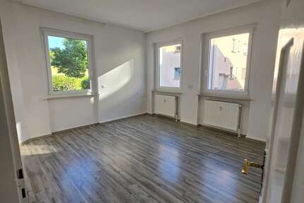 Wohnung Hanau Großauheim - 3 Zimmer, 60 m&sup2;, 800&euro; | Angebot:26901471
