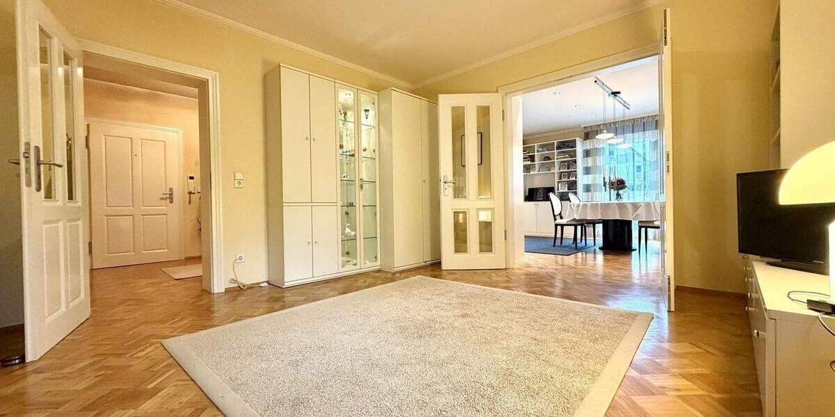 Mehrfamilienhaus, Wohnhaus Offenbach Offenbach am Main - 9 Zimmer, 307 m&sup2;, 1.370.000&euro; | Angebot:25696458