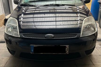 Ford Fiesta 192.500 km 1.399 &euro; Ober Mörlen 61239