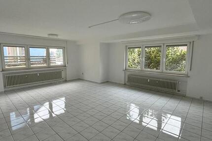 Helle und ruhige Wohnung zum Vermieten in Weilrod zimmer