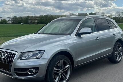 Audi Q5 290.000 km 6.400 &euro; Frankfurt am Main 65931