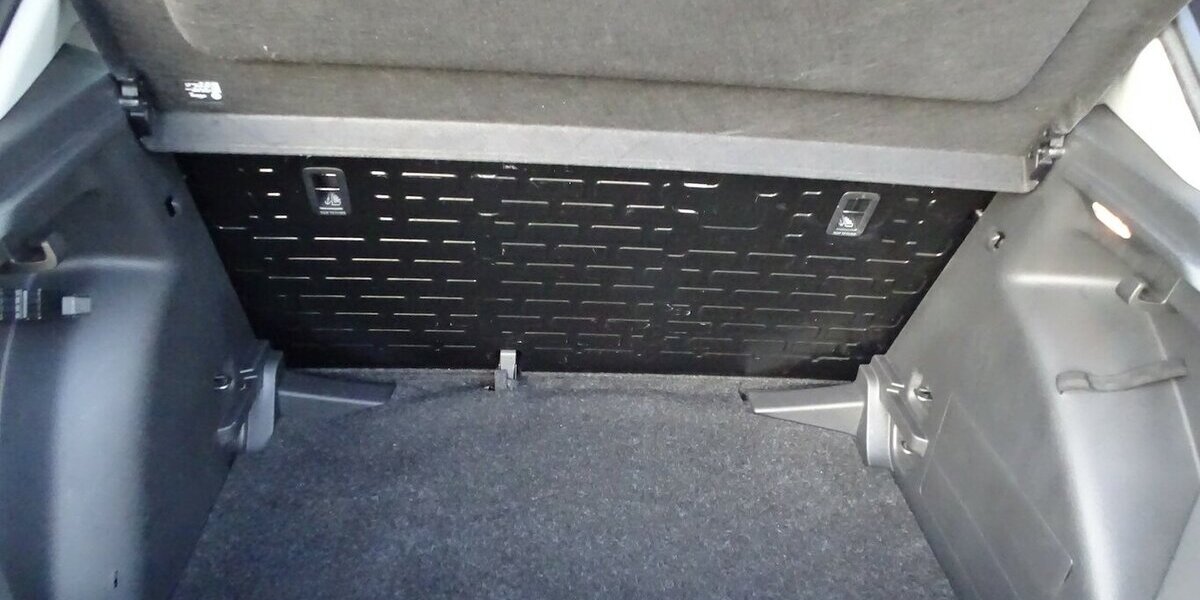 Skoda Fabia Active Klima, Sitzheizung, LED Scheinwerfer 38.470 km 13.490 &euro; Rodgau 63110