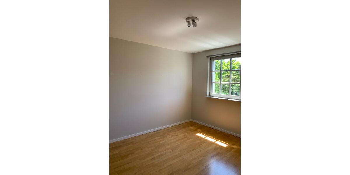 Einfamilienhaus Karben - 6 Zimmer, 130 m&sup2;, 1.950&euro; | Angebot:25176183