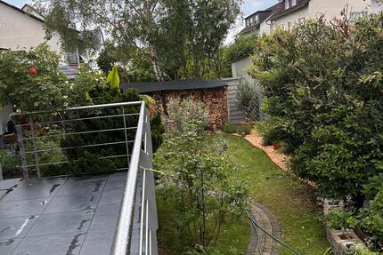 Haus Mörfelden-Walldorf Walldorf - 9 Zimmer, 142 m&sup2;, 495.000&euro; | Angebot:26565883