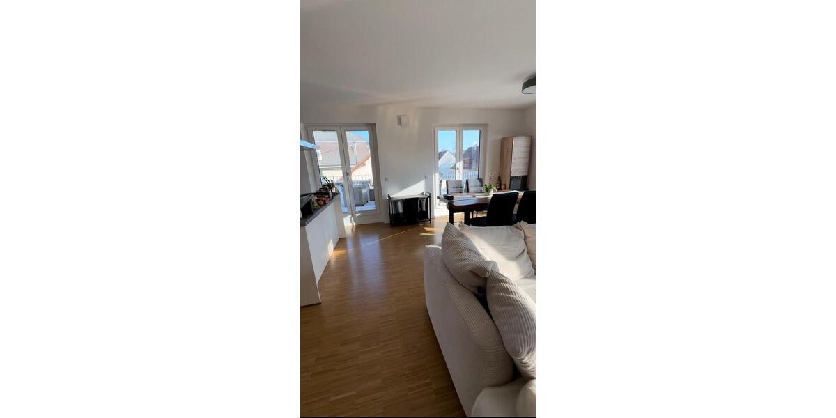 Etagenwohnung Frankfurt am Main Sindlingen - 2 Zimmer, 82 m&sup2;, 1.390&euro; | Angebot:26060133
