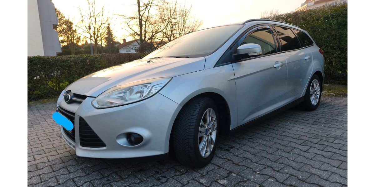 Ford Focus 126.200 km 4.800 &euro; Bad Soden am Taunus 65812
