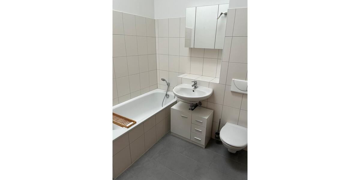 Reihenhaus Hanau Lamboy - 3 Zimmer, 81 m&sup2;, 360.000&euro; | Angebot:25054787