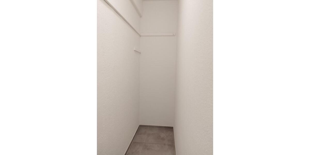 Etagenwohnung Roßdorf - 3 Zimmer, 105 m&sup2;, 1.100&euro; | Angebot:25639126