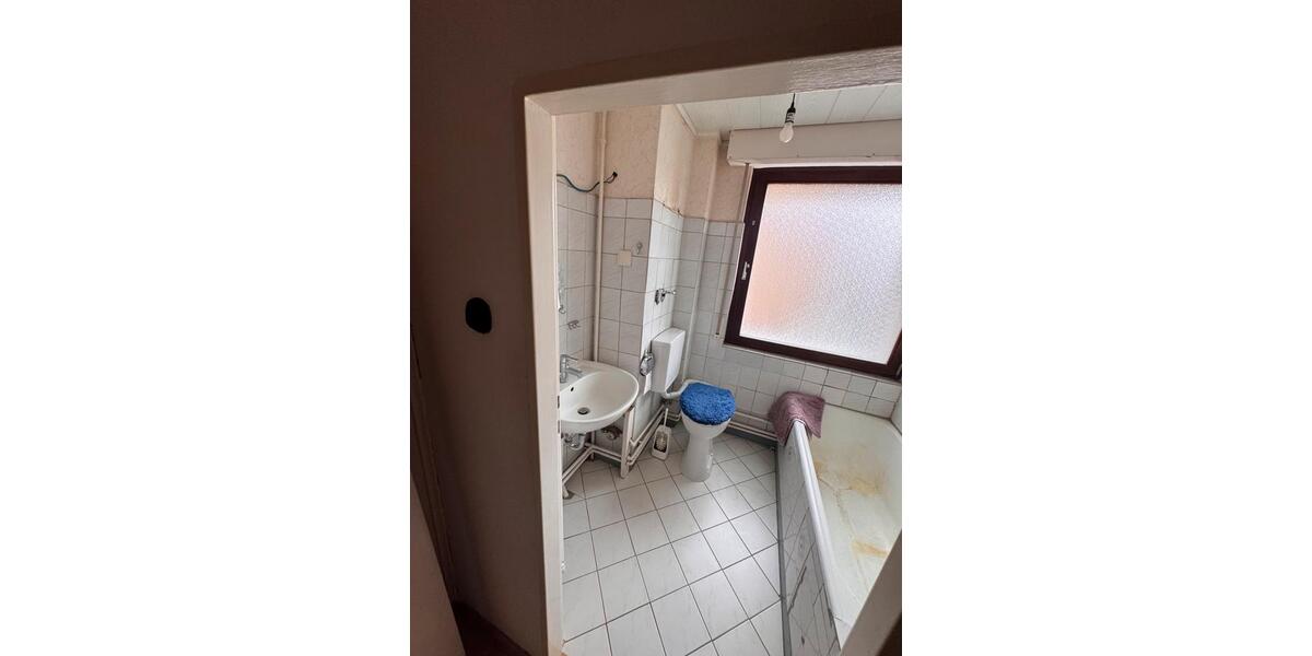 Etagenwohnung Frankfurt am Main Nied - 3 Zimmer, 70 m&sup2;, 1.300&euro; | Angebot:26671580