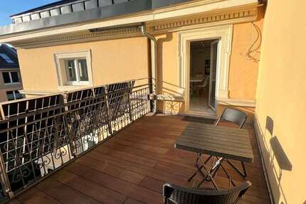 Wohnung Frankfurt Bockenheim - 3 Zimmer, 80 m&sup2;, 2.500&euro; | Angebot:23015003