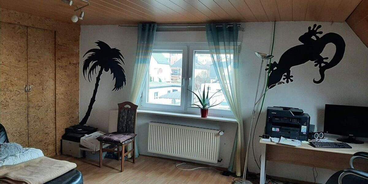 Einfamilienhaus Raunheim - 8 Zimmer, 270 m&sup2;, 670.000&euro; | Angebot:25751160