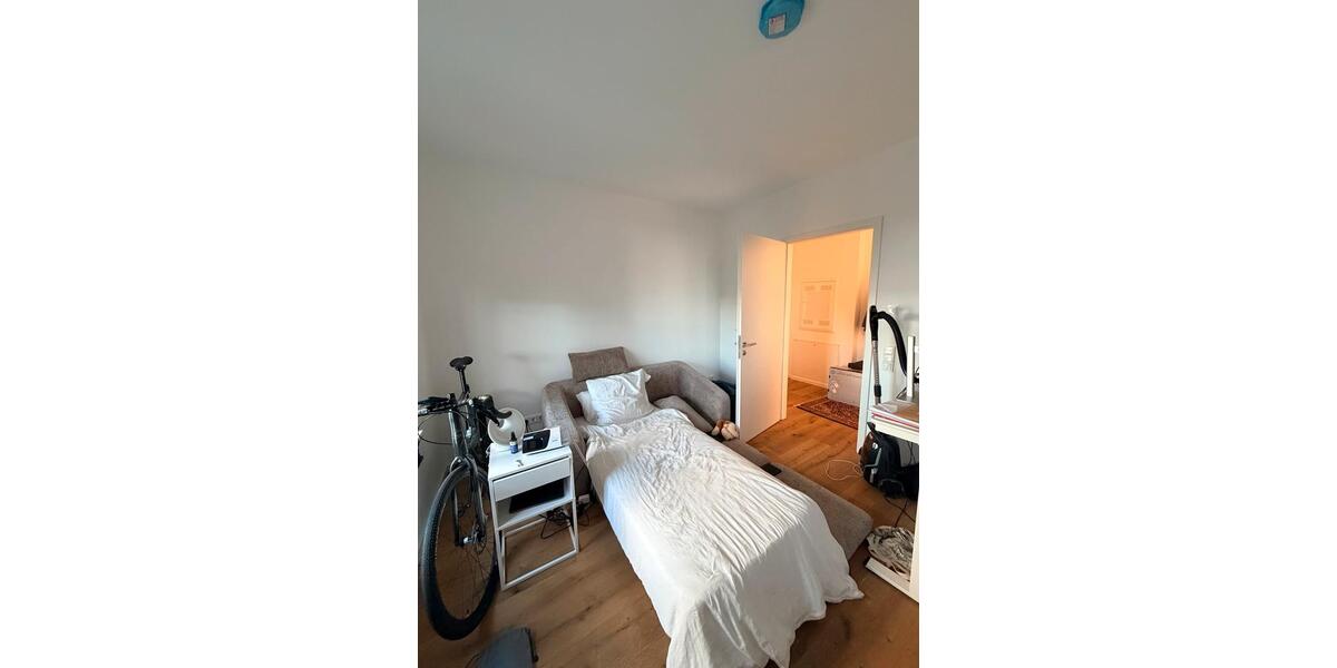 Etagenwohnung Frankfurt am Main Sachsenhausen Süd - 3 Zimmer, 95 m&sup2;, 2.390&euro; | Angebot:26641637