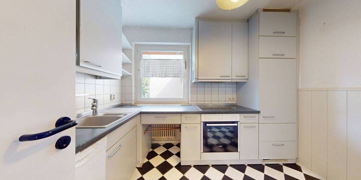 Etagenwohnung Frankfurt am Main Rödelheim - 4 Zimmer, 91 m&sup2;, 390.000&euro; | Angebot:26730370